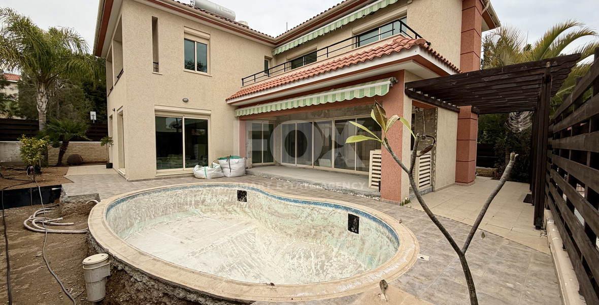 Four-Bedroom Villa for Sale – 200m from Parklane Beach, Tourist Area of Limassol