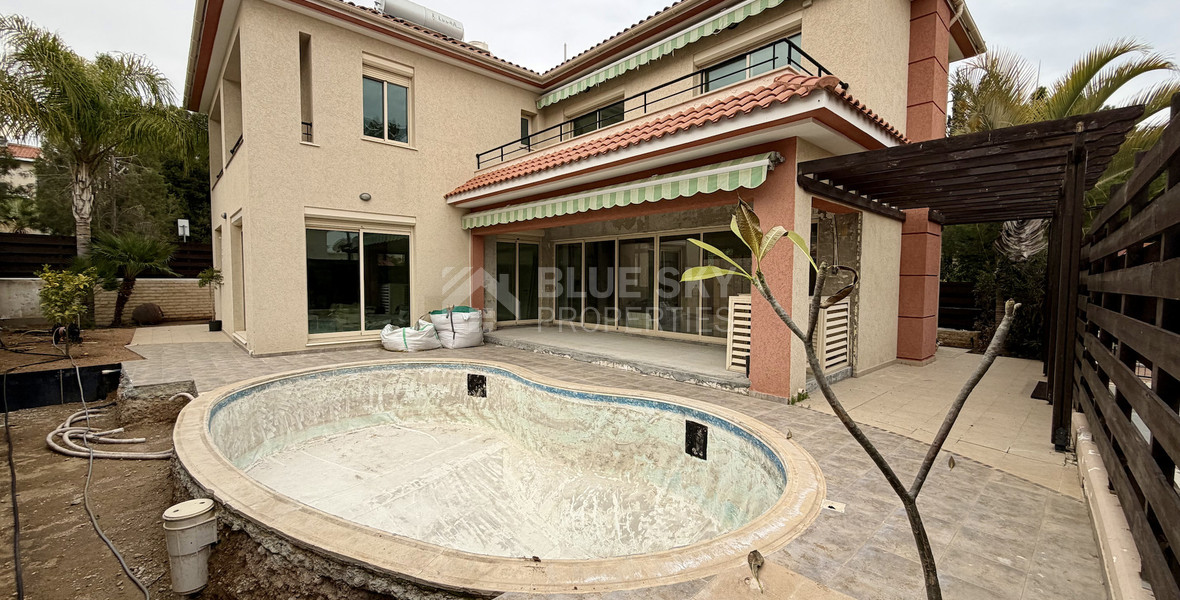 Four-Bedroom Villa for Sale – 200m from Parklane Beach, Tourist Area of Limassol