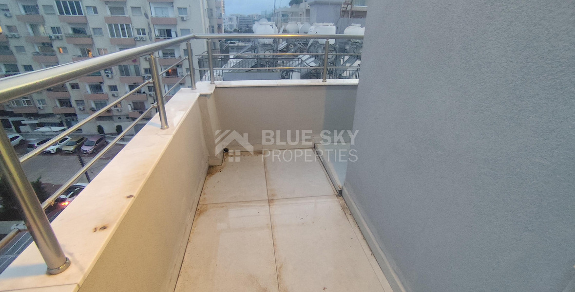 Luxury three bedroom apartment with Roof Garden & Panoramic Sea View - Neapoli