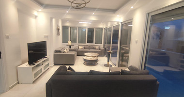 Luxury three bedroom apartment with Roof Garden & Panoramic Sea View - Neapoli