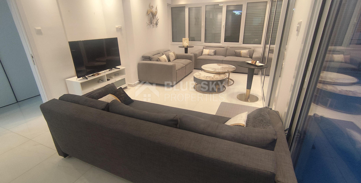 Luxury three bedroom apartment with Roof Garden & Panoramic Sea View - Neapoli
