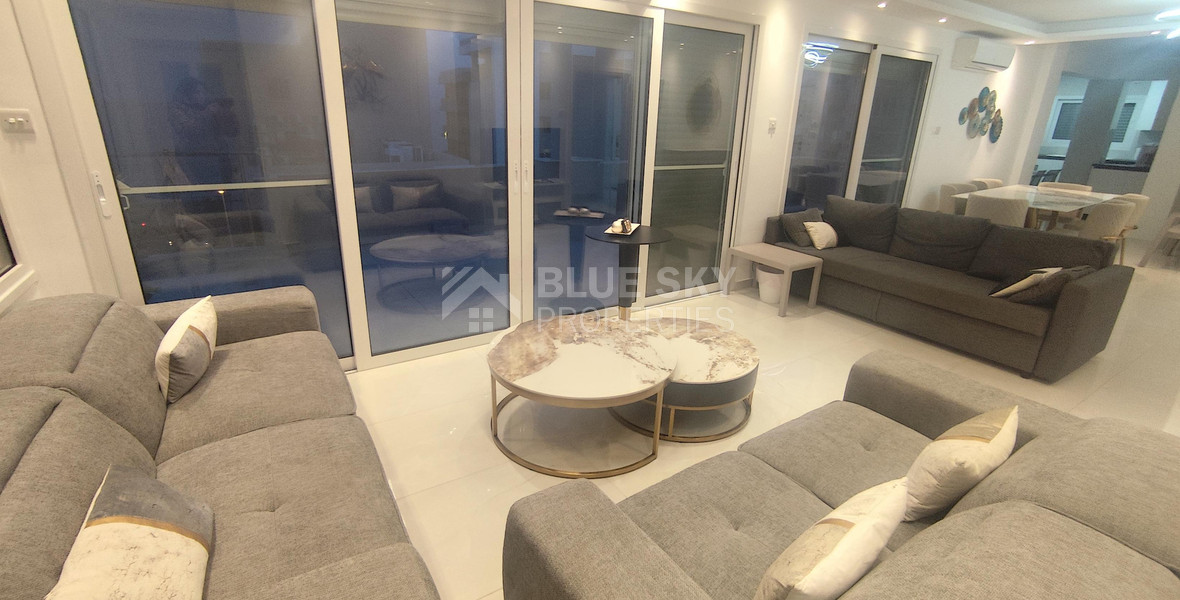 Luxury three bedroom apartment with Roof Garden & Panoramic Sea View - Neapoli