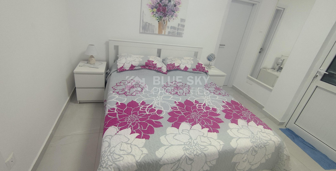 Luxury three bedroom apartment with Roof Garden & Panoramic Sea View - Neapoli