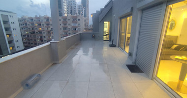 Luxury three bedroom apartment with Roof Garden & Panoramic Sea View - Neapoli