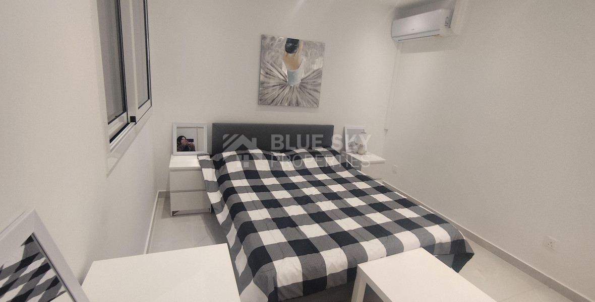 Luxury three bedroom apartment with Roof Garden & Panoramic Sea View - Neapoli