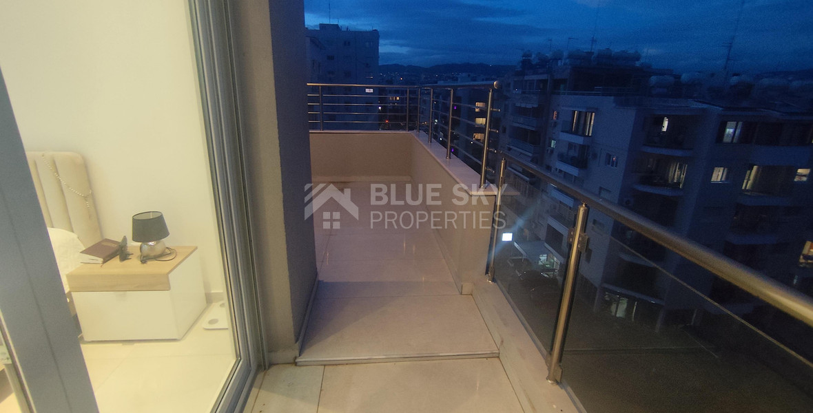 Luxury three bedroom apartment with Roof Garden & Panoramic Sea View - Neapoli