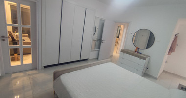 Luxury three bedroom apartment with Roof Garden & Panoramic Sea View - Neapoli