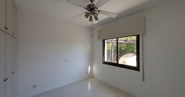 Spacious 4-Bedroom Detached Home in Prime Agios Athanasios Location – Limassol