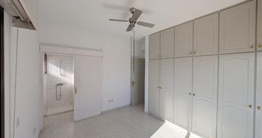 Spacious 4-Bedroom Detached Home in Prime Agios Athanasios Location – Limassol