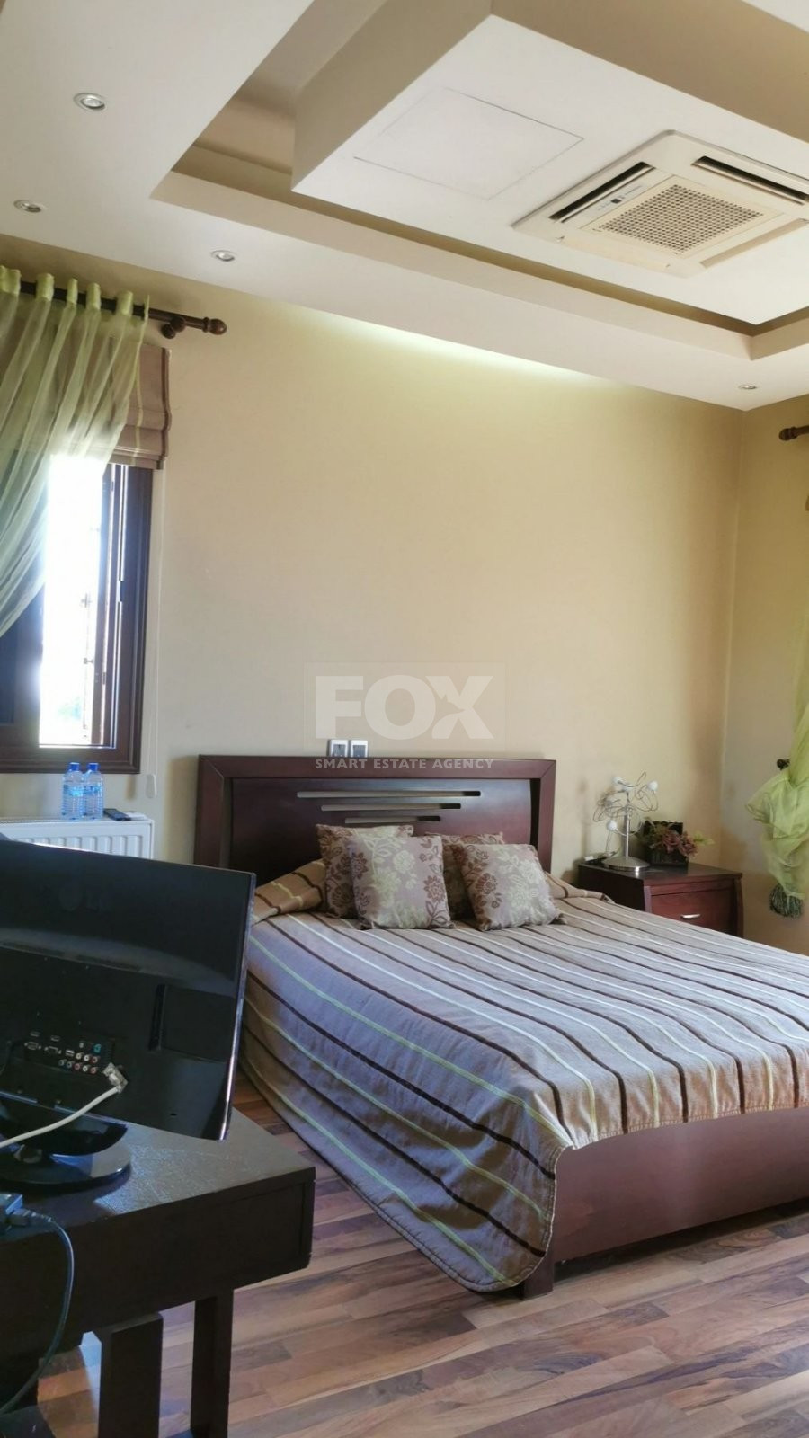 Empa Paphos Luxury four Bedroom Villa for Sale with Sea Views