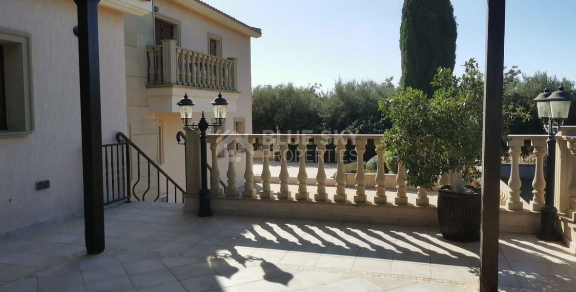 Empa Paphos Luxury four Bedroom Villa for Sale with Sea Views