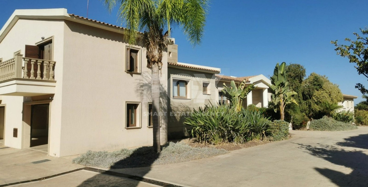 Empa Paphos Luxury four Bedroom Villa for Sale with Sea Views