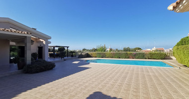 Empa Paphos Luxury four Bedroom Villa for Sale with Sea Views
