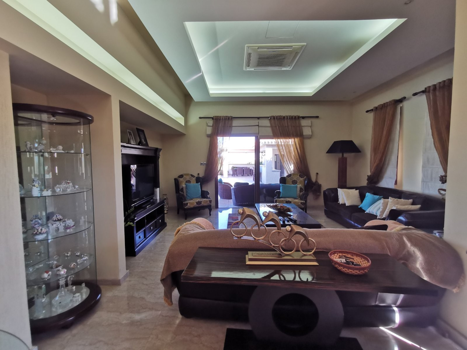 Appartement 4 chambres 333 m² Empa, Chypre