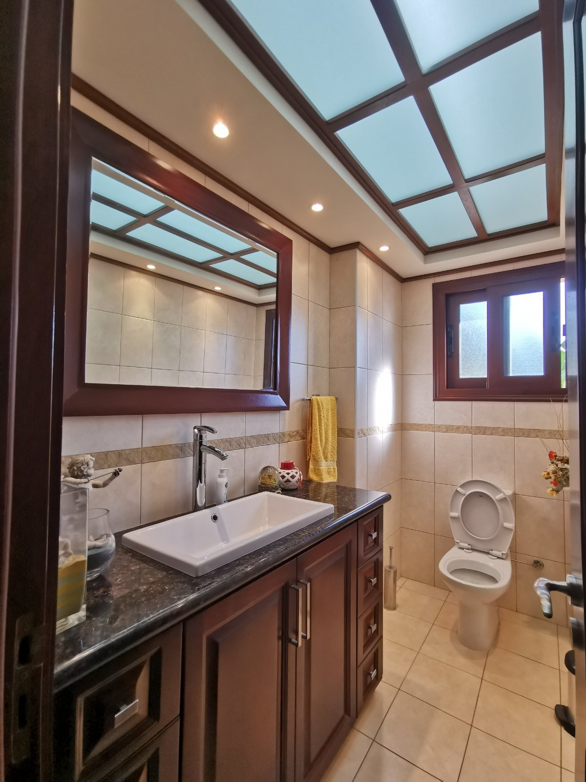 Appartement 4 chambres 333 m² Empa, Chypre