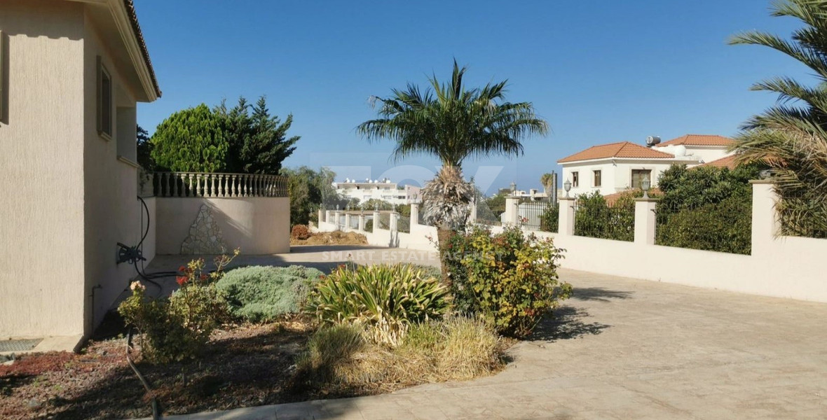Empa Paphos Luxury four Bedroom Villa for Sale with Sea Views