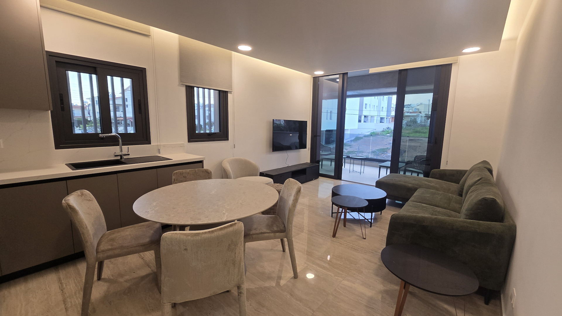 Appartement 2 chambres 110 m² en Demos Agiou Athanasiou, Chypre