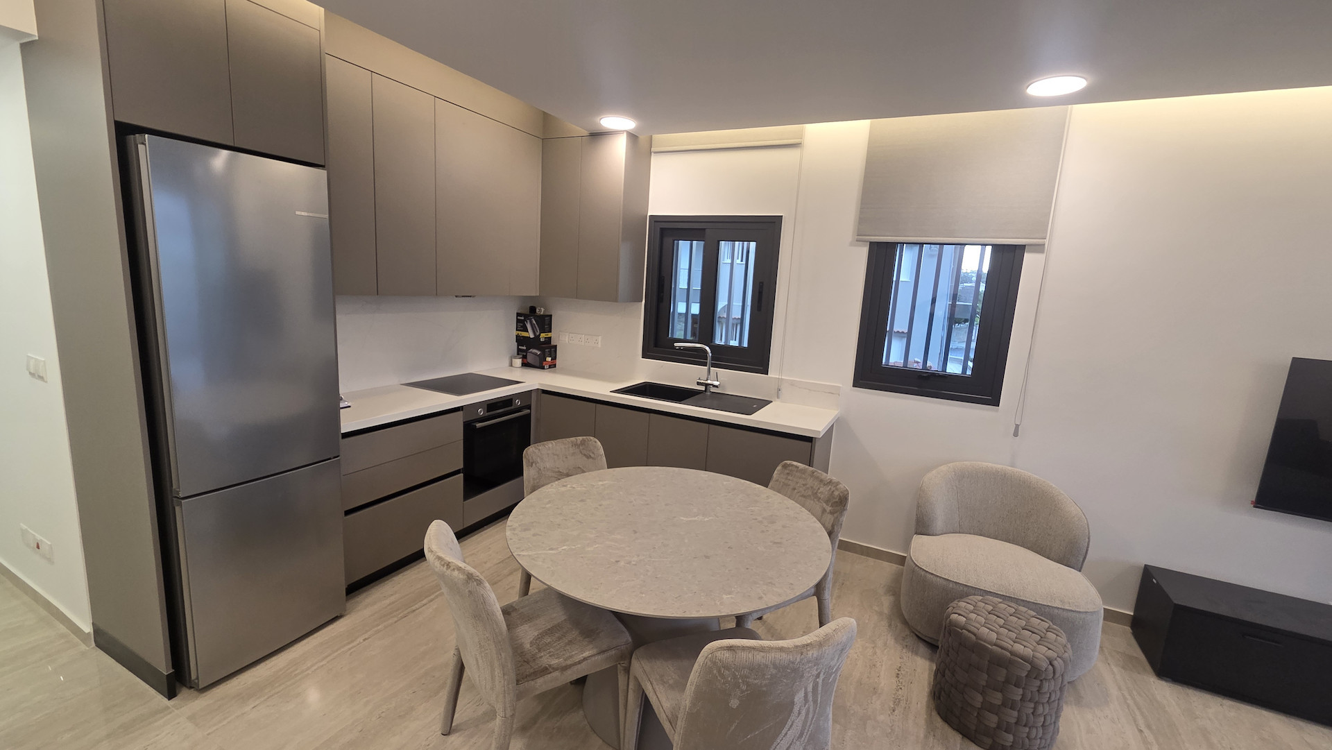 Appartement 2 chambres 110 m² en Demos Agiou Athanasiou, Chypre