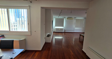 Spacious Top Floor Three Bedroom Apartment In Neapoli For Sale