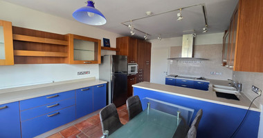 Spacious Top Floor Three Bedroom Apartment In Neapoli For Sale