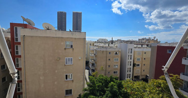 Spacious Top Floor Three Bedroom Apartment In Neapoli For Sale