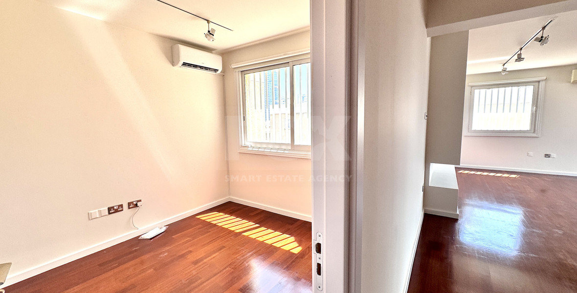 Spacious Three Bedroom Apartment Plus Office In Neapoli For Sale