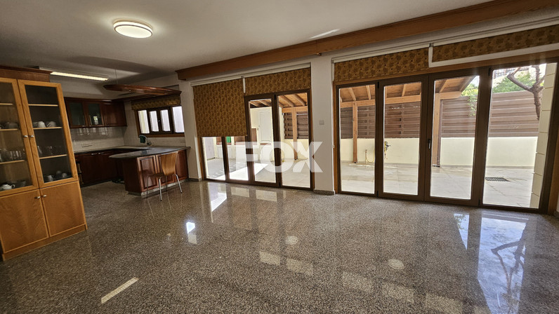 Semi-detached house for rent 300 m² in Kapsalos, Limassol, Cyprus