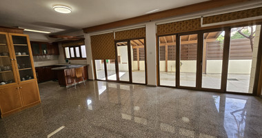 Spacious Semi-Detached, Unfurnished House with Three Bedrooms for rent in Kapsalos Area