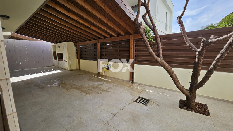 Semi-detached house for rent 300 m² in Kapsalos, Limassol, Cyprus