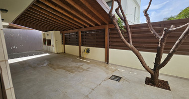 Spacious Semi-Detached, Unfurnished House with Three Bedrooms for rent in Kapsalos Area