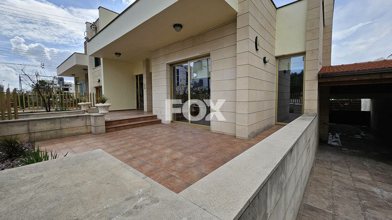Semi-detached house for rent 300 m² in Kapsalos, Limassol, Cyprus