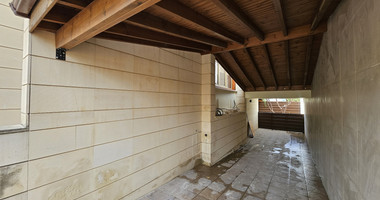 Spacious Semi-Detached, Unfurnished House with Three Bedrooms for rent in Kapsalos Area