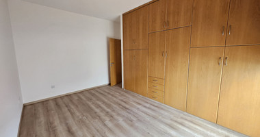 Spacious Semi-Detached, Unfurnished House with Three Bedrooms for rent in Kapsalos Area