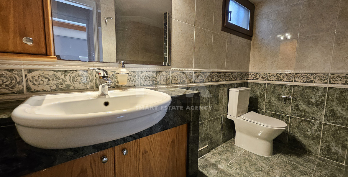 Spacious Semi-Detached, Unfurnished House with Three Bedrooms for rent in Kapsalos Area