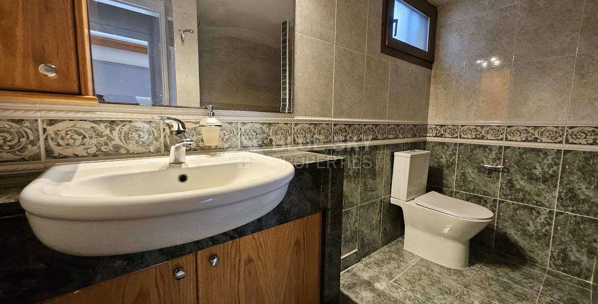 Spacious Semi-Detached, Unfurnished House with Three Bedrooms for rent in Kapsalos Area