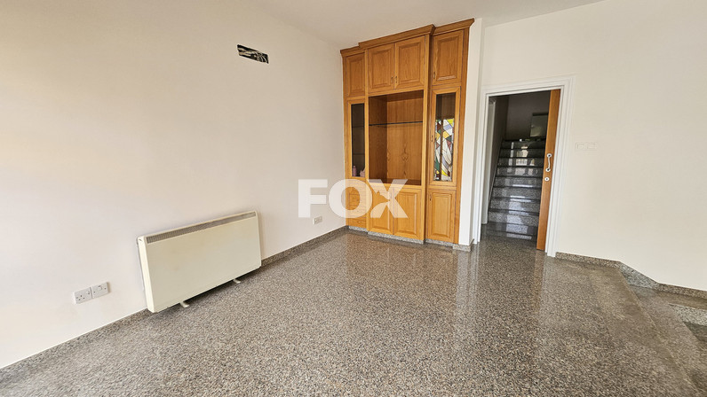 Semi-detached house for rent 300 m² in Kapsalos, Limassol, Cyprus