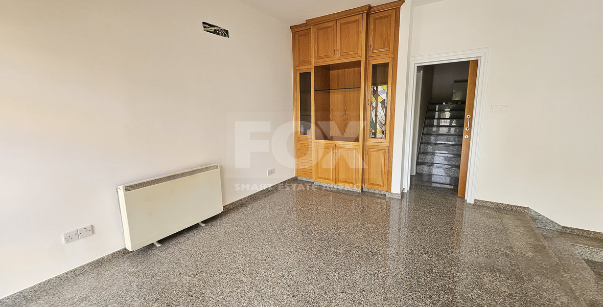 Spacious Semi-Detached, Unfurnished House with Three Bedrooms for rent in Kapsalos Area