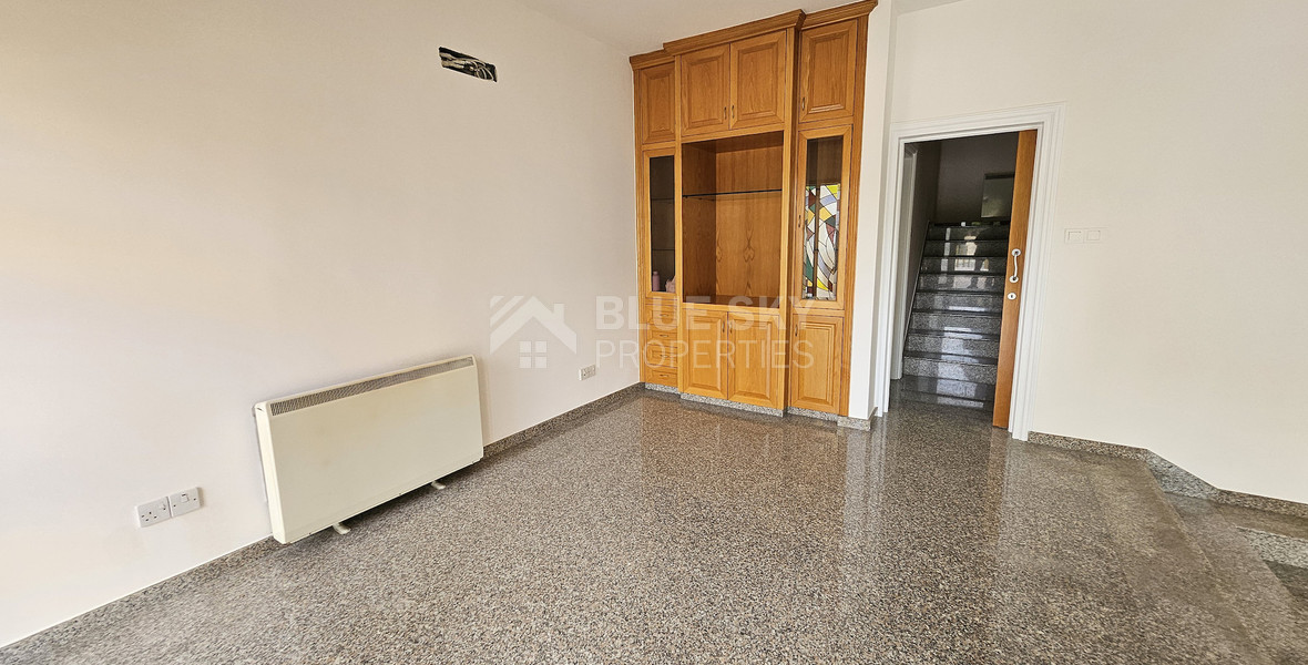 Spacious Semi-Detached, Unfurnished House with Three Bedrooms for rent in Kapsalos Area