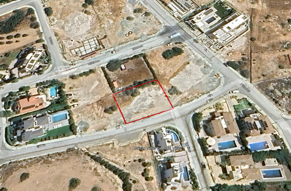 PRIME LAND IN KALOGYRI AREA OF LIMASSOL  TO BUILD A LUXURY VILLA IN EXCLUSIVE LOCATION OR OTHER COMMERCIAL POSSIBILITIES