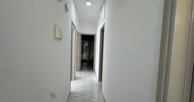 Modern Three-Bedroom Apartment for RENT in Mesa Geitonia