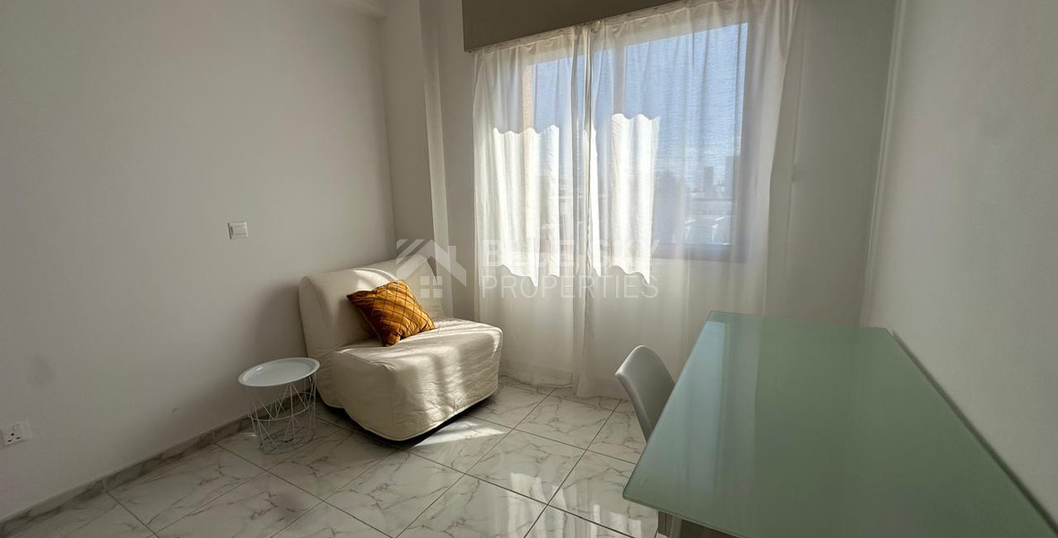 Modern Three-Bedroom Apartment for RENT in Mesa Geitonia