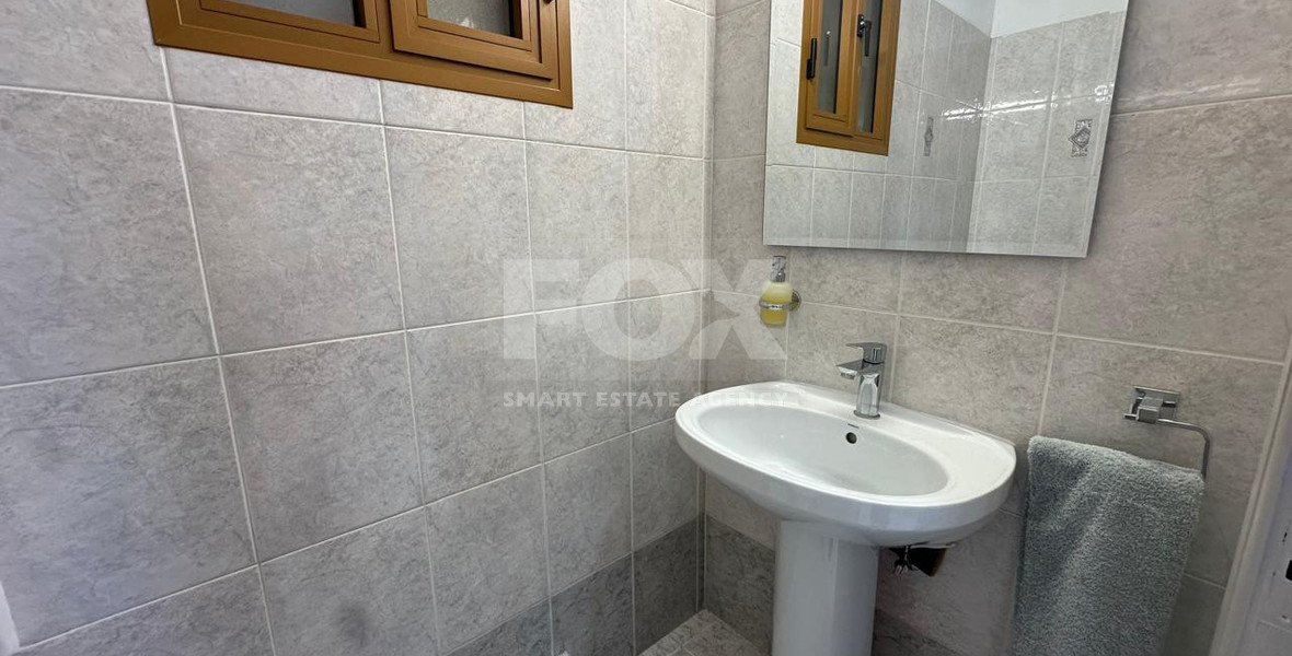 Modern Three-Bedroom Apartment for RENT in Mesa Geitonia