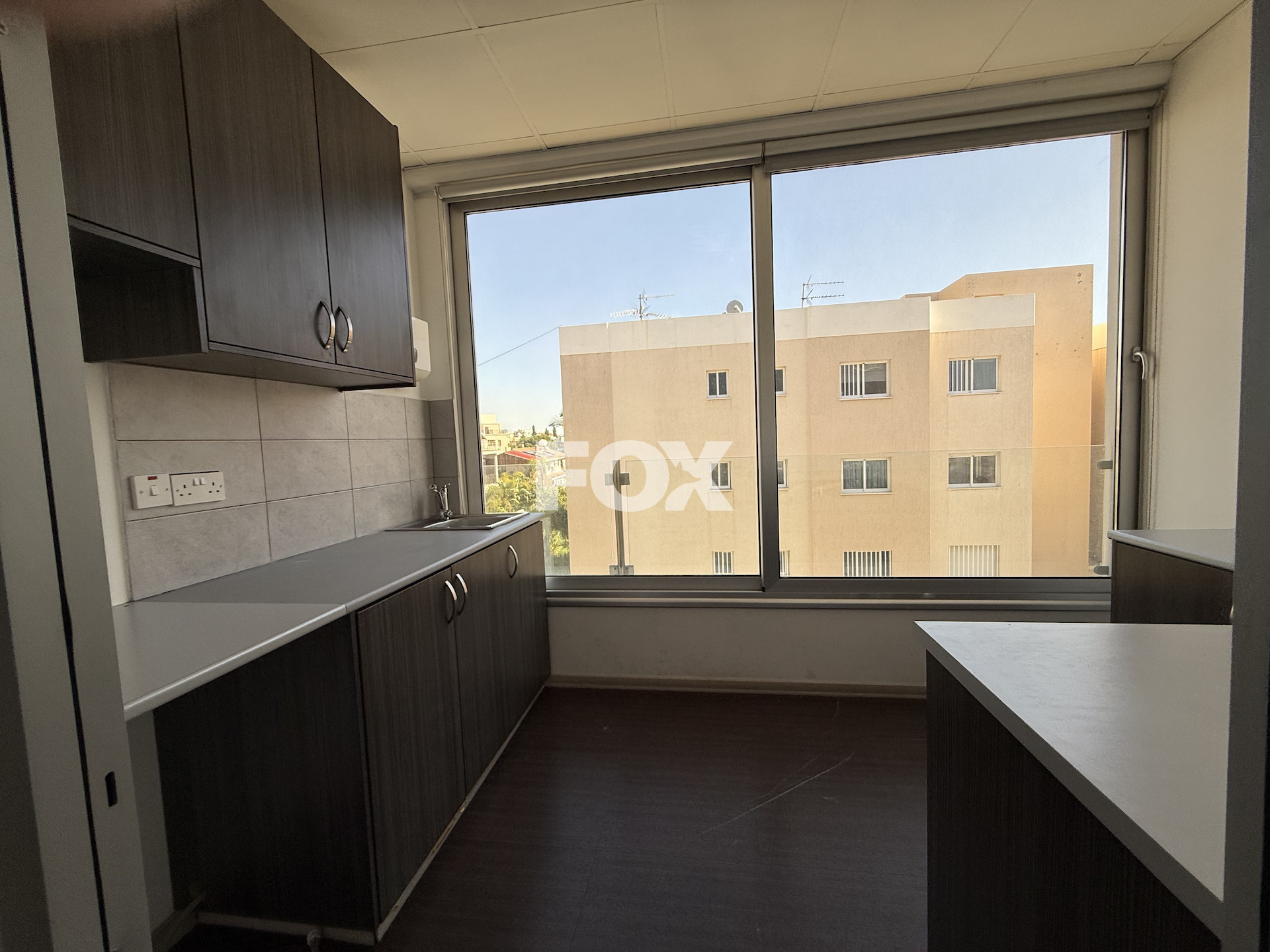 Офис 400 м² в Лимассоле, Кипр