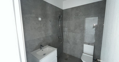 Modern One Bedroom Apartment For Sale in Kato Polemidia