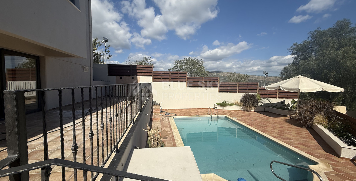 RENT: FURNISHED HOUSE WHICH INCLUDES ALL UTILITY BILLS, POOL AND GARDEN MAINTENANCE.