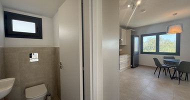 RENT: FURNISHED HOUSE WHICH INCLUDES ALL UTILITY BILLS, POOL AND GARDEN MAINTENANCE.