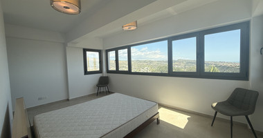 RENT: FURNISHED HOUSE WHICH INCLUDES ALL UTILITY BILLS, POOL AND GARDEN MAINTENANCE.