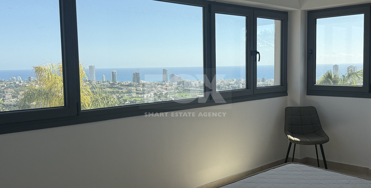 RENT: FURNISHED HOUSE WHICH INCLUDES ALL UTILITY BILLS, POOL AND GARDEN MAINTENANCE.