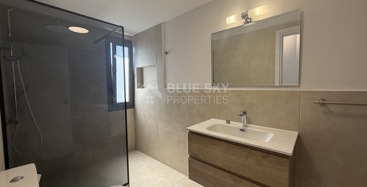 RENT: FURNISHED HOUSE WHICH INCLUDES ALL UTILITY BILLS, POOL AND GARDEN MAINTENANCE.