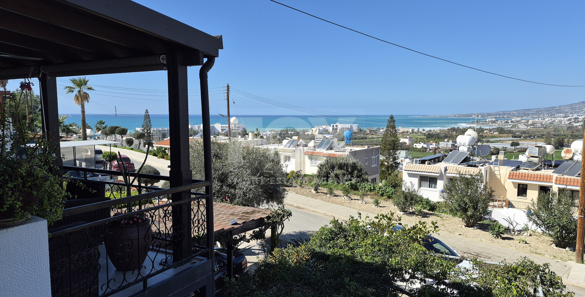 Fully Furnished  Three Bedroom Maisonette in Chlorakas for rent